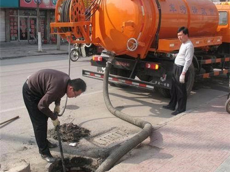 细水乡清掏化粪池，健康生活从这里开始
